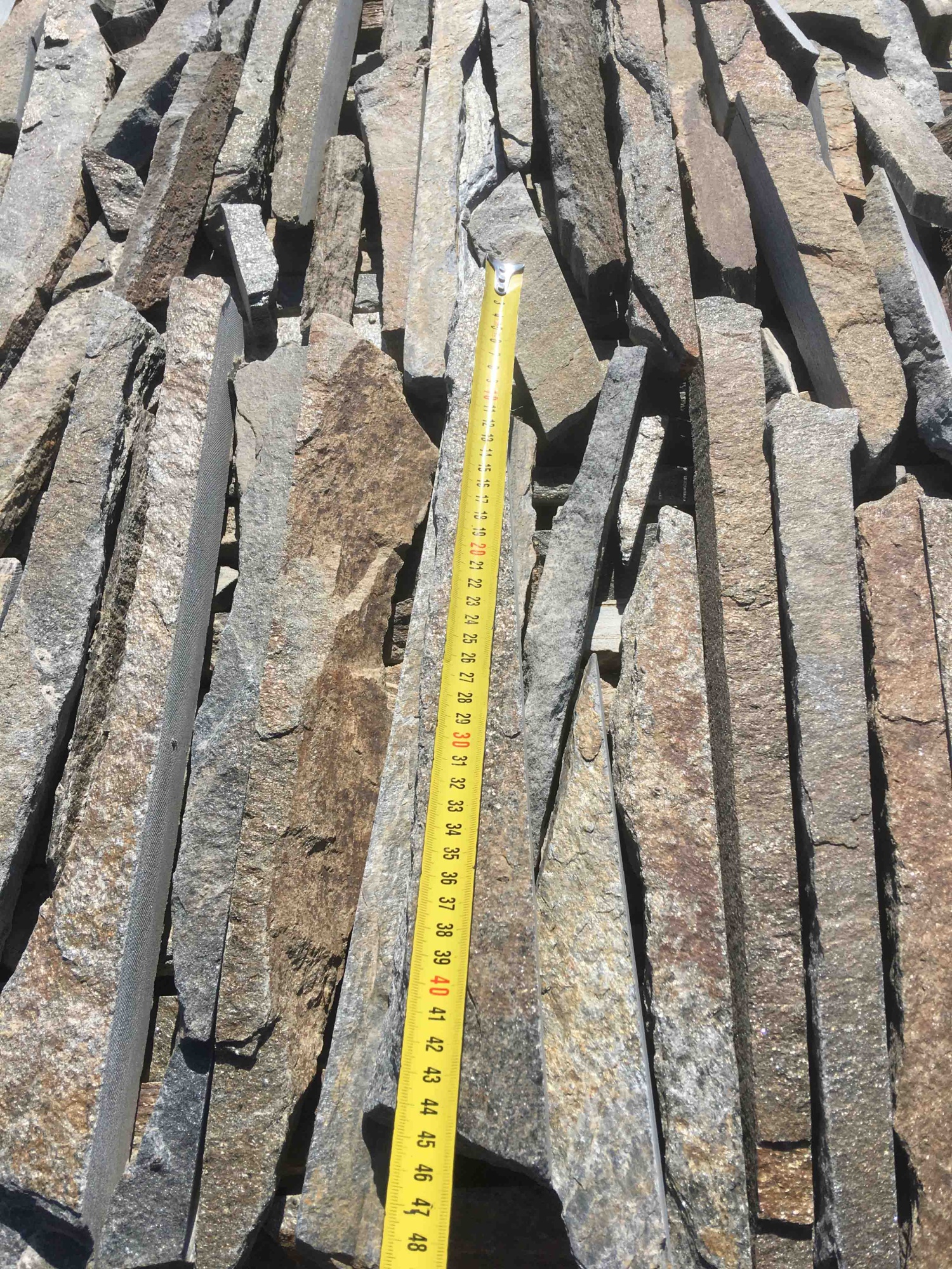 Горбушка златолит мультиколор для облицовки купить в Куйбышеве