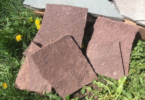 Плитняк лемезит бордовый для цоколя 1,5-2 см купить в Куйбышеве