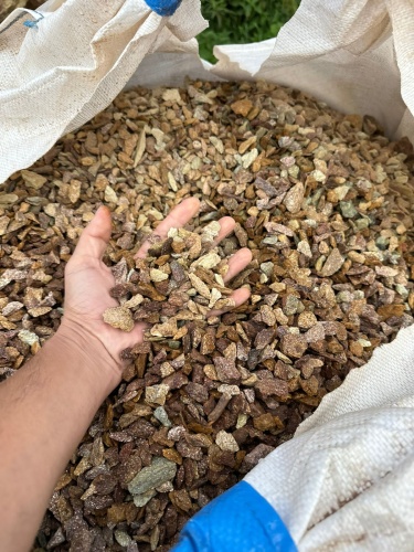 Златолит персиковый декоративная каменная крошка купить в Куйбышеве