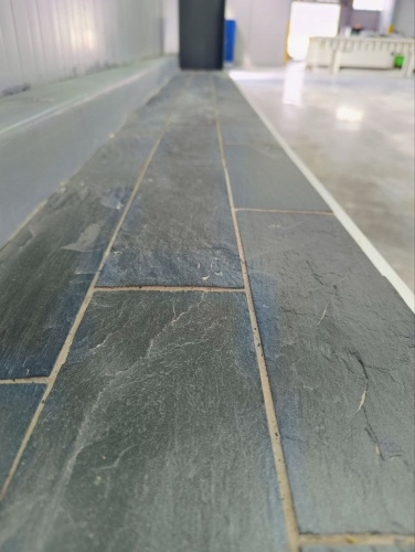 Плитка чёрная из натурального камня фасадная 30 см * 5 см, толщина 7 мм -30 мм купить в Куйбышеве